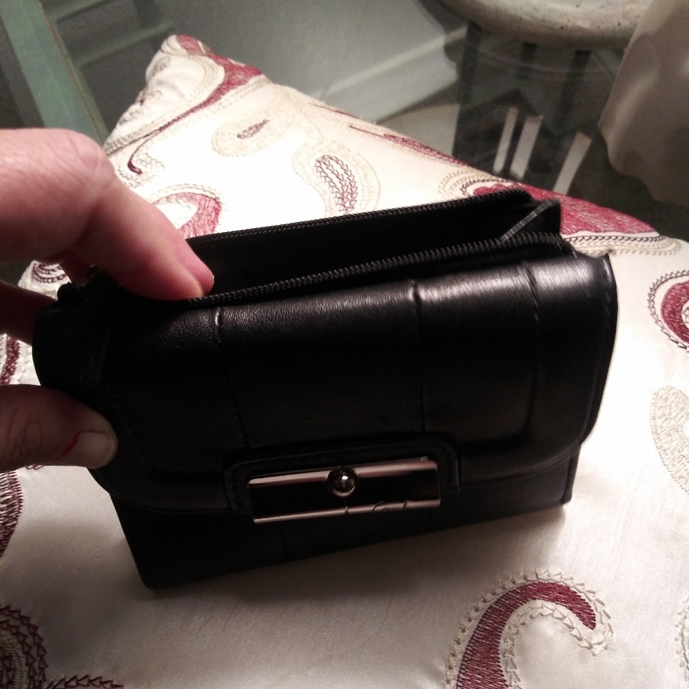 Wallet - Picture 3 of 3
